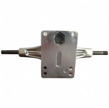 Silver skateboard trucks 5 (2)(001)