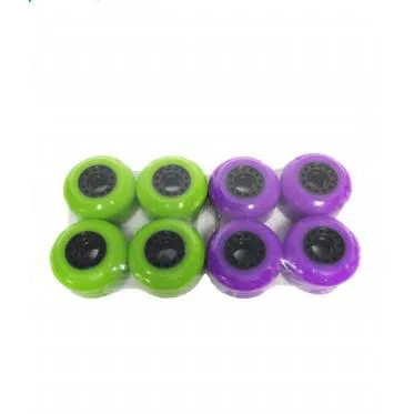 Green skateboard wheels 65mm (3)(001)