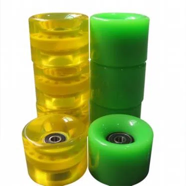 Green skateboard wheels(001)